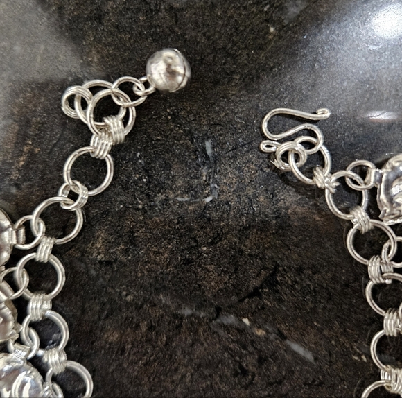 Silver BEARS CHARM BRACELET vintage new artisan handmade Indian silver bear - Picture 4 of 9